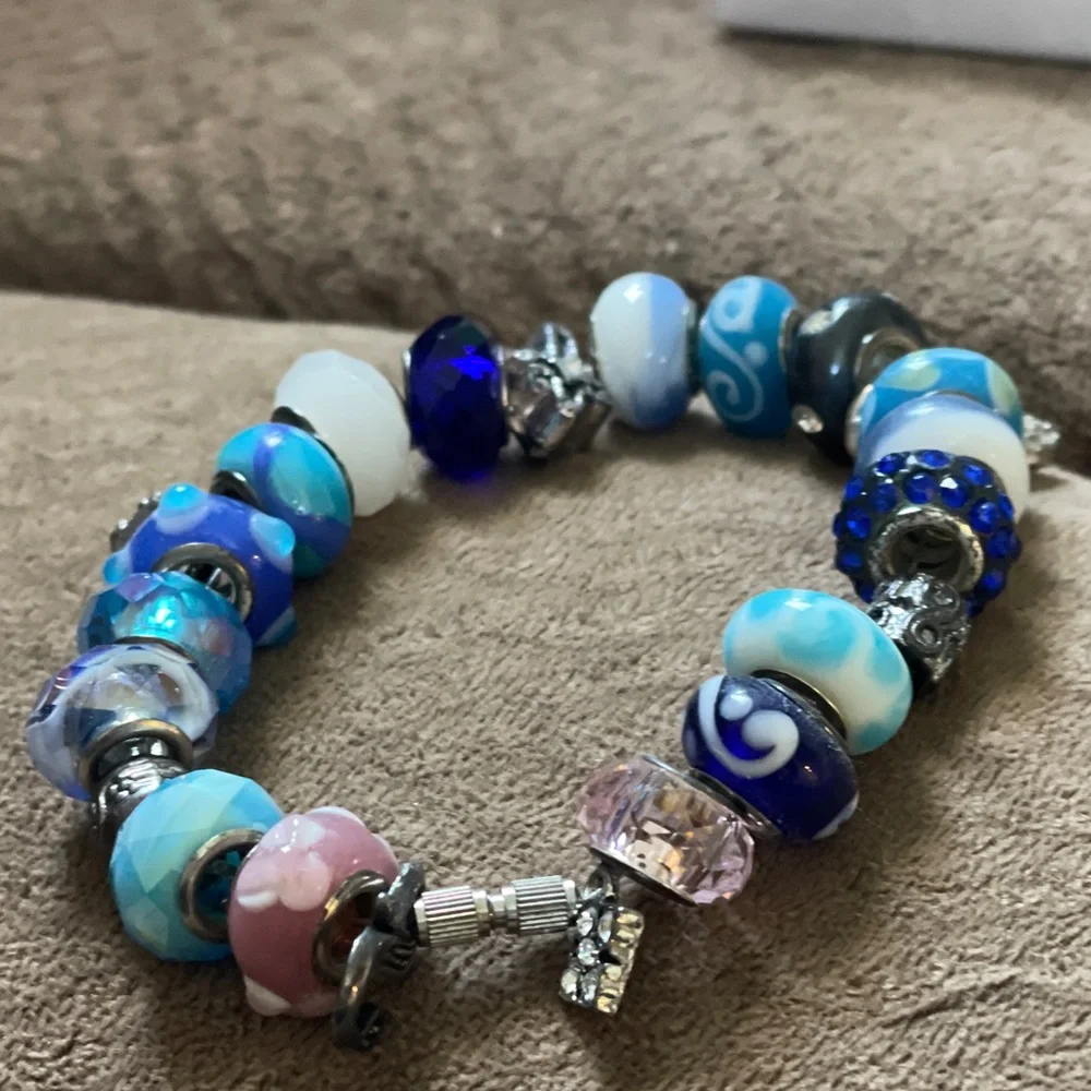 Handmade Bracelet with Charms and Blown Glass Beads - Picture 13 of 13